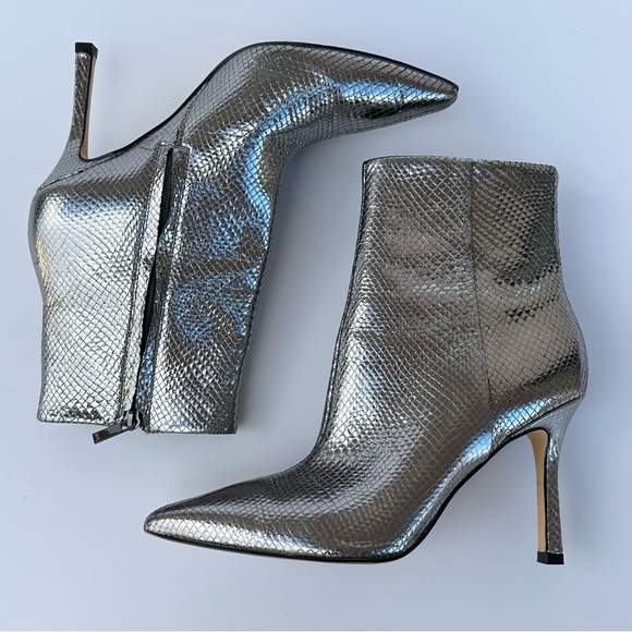Marc Fisher Metallic Leather Silver Snake Pointed Toe Stiletto Booties Sz 9 - Picture 3 of 7